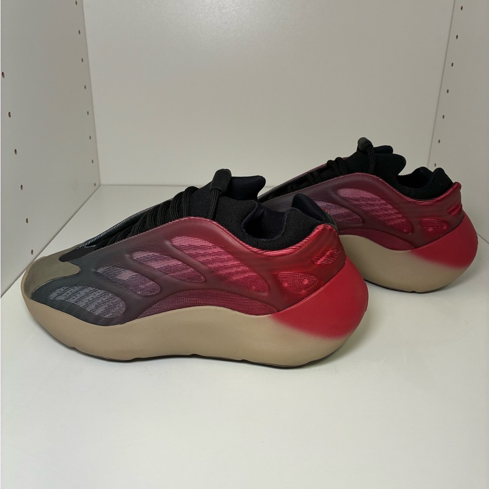 adidas Yeezy 700 v3 “Fade Carbon” Kids Sneakers - Black, Gray, Tan, Red, Blue - Picture 5 of 6